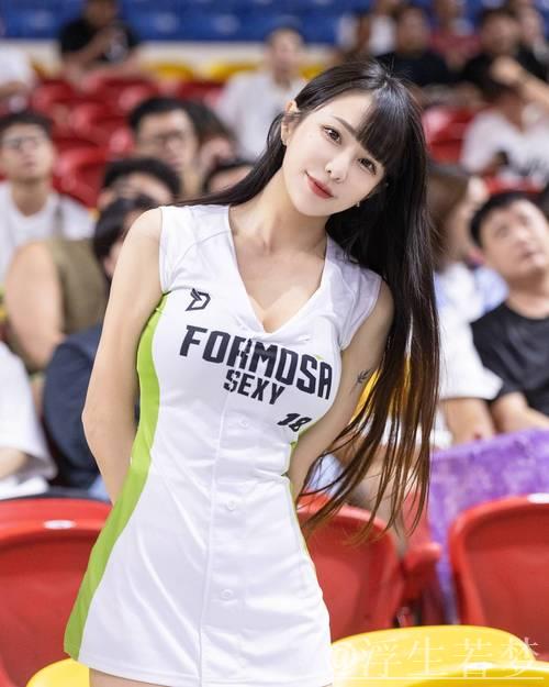 台湾联赛邀韩媛拉拉队美女,连女性观众都心动想去现场观看 台湾联赛邀韩媛拉拉队美女,连女性观众都心动想去现场观看