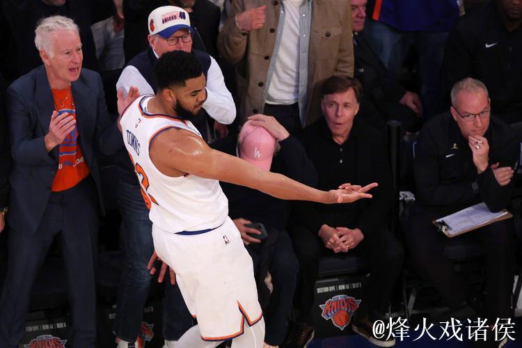 福克斯狂砍60分仍难救主，国王不敌森林狼，尼克斯惊险击败篮网