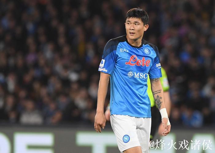 那不勒斯官宣签下金玟哉 启动2000万欧买断条款